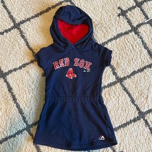Majestic Boston Red Sox coverup with hood, kids size 4T